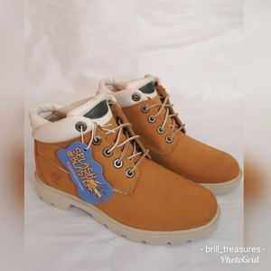 Timberland Windchill 5 Eye Chukka Boots